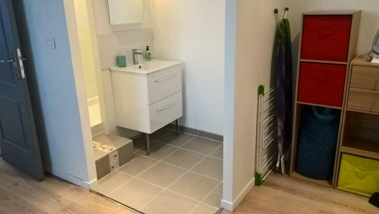 Rent4Night Grenoble Europole Apartment Exterior photo